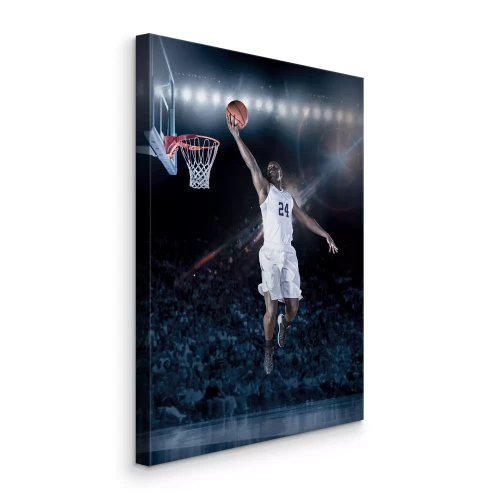 Bild Ein Basketballspieler beim Sprungwurf unter dem Korb