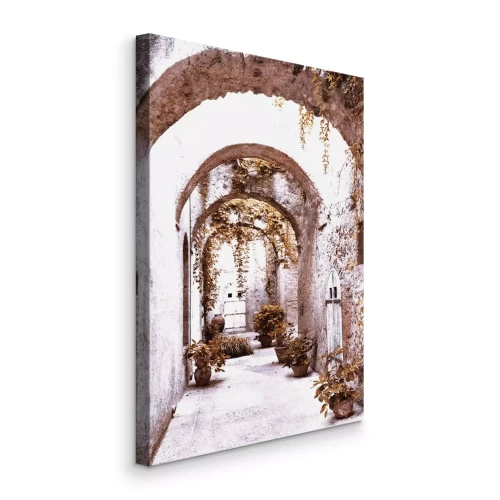 Bild Eine malerische Steinstraße inmitten üppigen Grüns