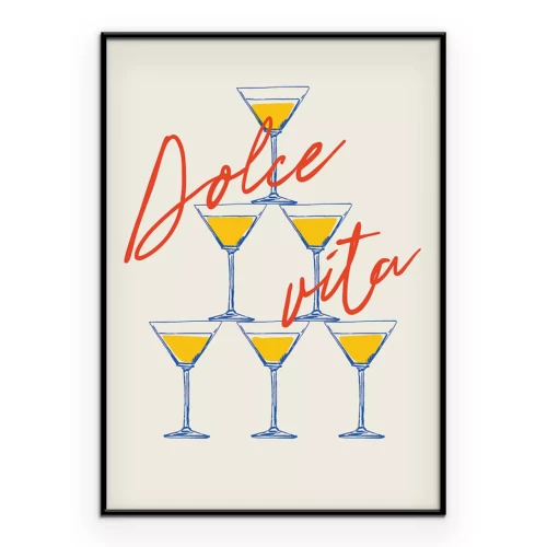 Poster Ein Turm aus Gläsern mit Getränken vor dem Hintergrund kunstvoller Inschriften.