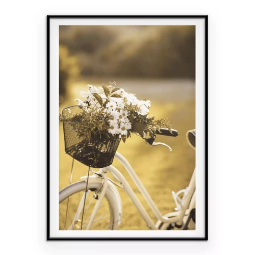 Poster Ein Fahrrad mit einem Korb voller weißer Blumen