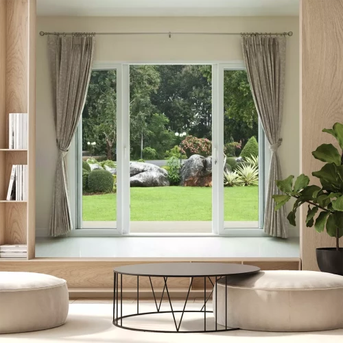 Fototapete Blick durch eine Terrassentür auf einen wunderschönen Garten