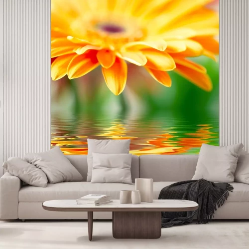 Sticker Große Blume spiegelt sich im Wasser