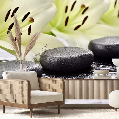 Sticker Basaltsteine mit Lilien im Hintergrund