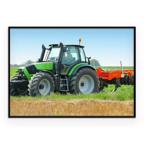 Poster Ein grüner Traktor bei der Arbeit auf einem Feld