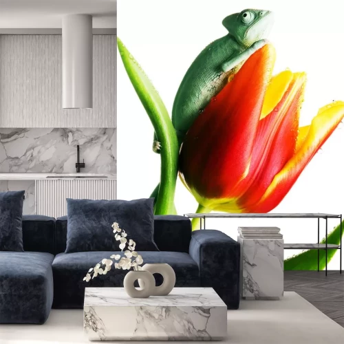 Sticker Tiere grünes Chamäleon auf rotem Tulpenbaum