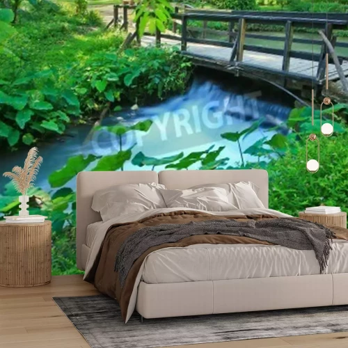 Fototapete Brücke im Park inmitten von Pflanzen