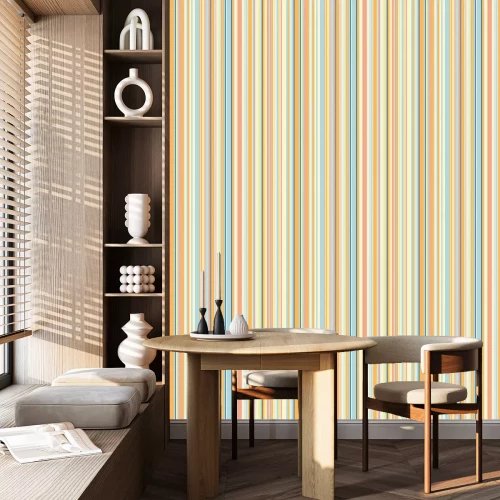 Tapete Muster mit mehrfarbigen unterschiedlich dicken Streifen