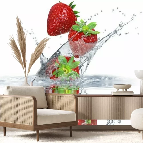 Fototapete Erdbeeren in Wasser eingetaucht