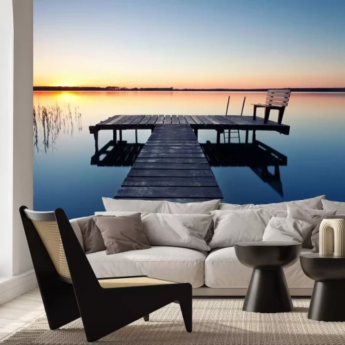 Fototapete Bootssteg mit Bank am See