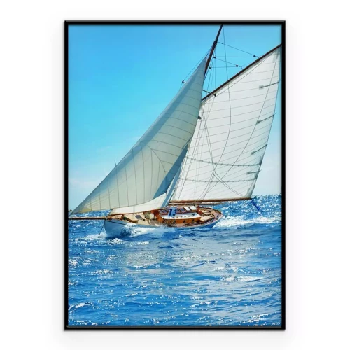 Poster Ein Segelboot manövriert auf dem Wasser