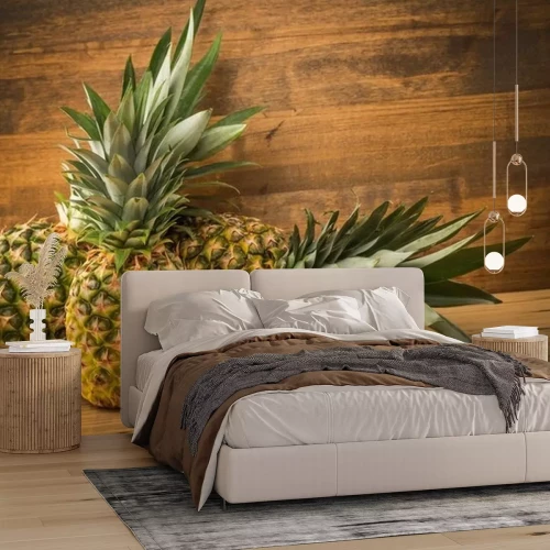 Sticker Exotische Ananasse auf einer hölzernen Tischplatte