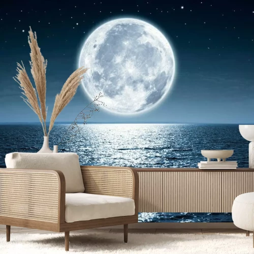 Fototapete Der beleuchtete Mond über dem marineblauen Meer