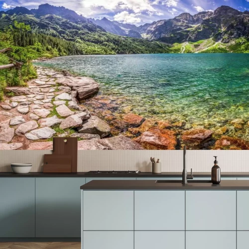 Fototapete Panorama des Teiches in der Mitte der Tatra Berge