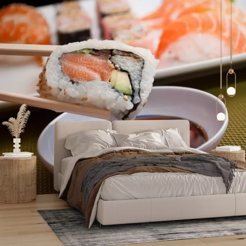 Sticker Sushi in Sojasauce getaucht