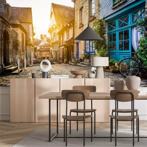 Fototapete Eine Straße in einer Altstadt in Europa