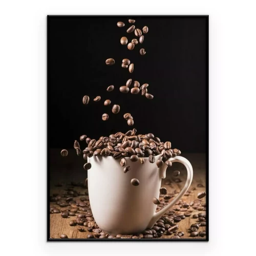 Poster Eine Keramiktasse gefüllt mit Kaffeebohnen