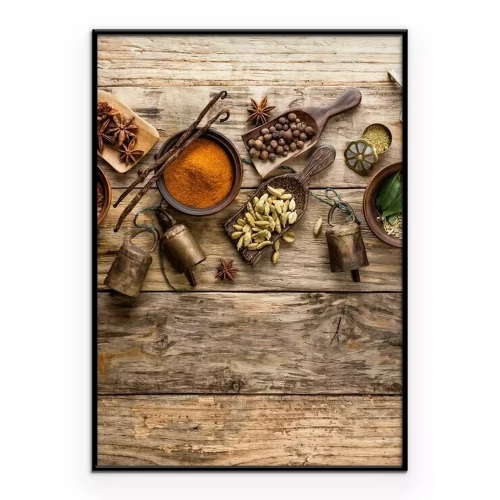 Poster Gewürze und dekorative Glöckchen auf einer hölzernen Arbeitsplatte arrangiert.