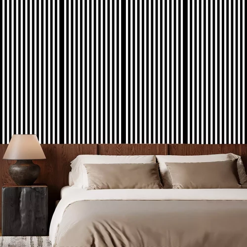 Tapete Schwarz-weiße gerade vertikale Streifen