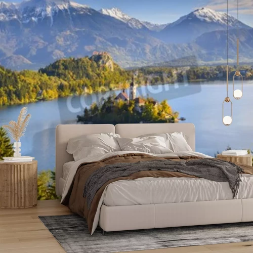 Fototapete Schloss am See in Gebirgen