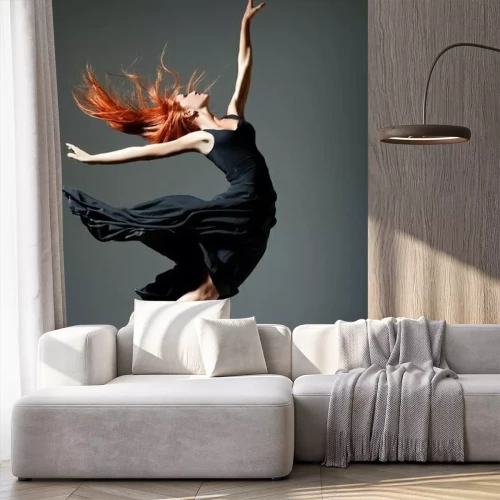 Fototapete Balletttänzerin in Schwarz im Sprung