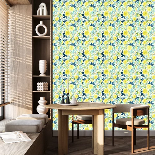 Tapete Teerosen begleitet von Vergissmeinnichten