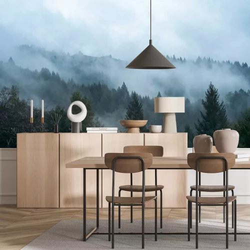 Fototapete Nebel unter den Bäumen und Hügeln