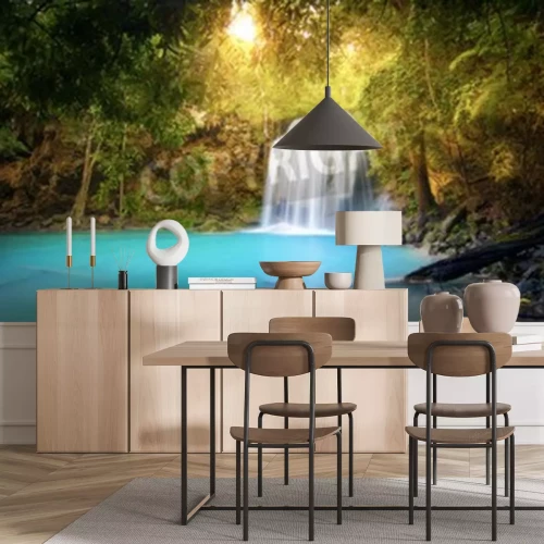 Fototapete Wasserfall im sonnigen Dschungel