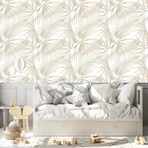 Tapete Palmenblätter in Beigetönen auf weißem Hintergrund