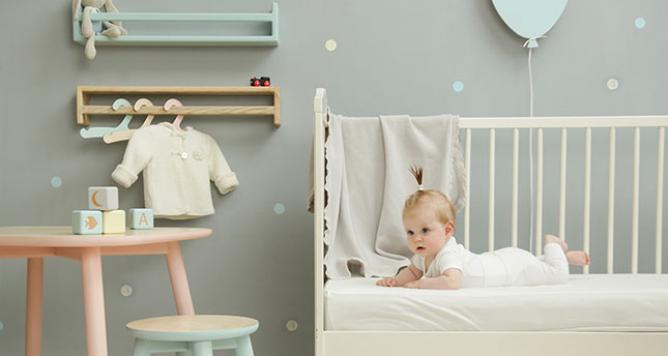 Wie richtet man ein Babyzimmer ein? 3 bewährte Ideen