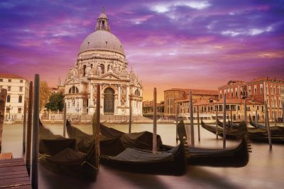 Fototapete Gondeln zu Füßen der Basilika Santa Maria della Salute