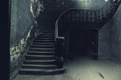 Fototapete Alter Raum mit Treppen