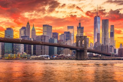 Fototapete Sonnenuntergang hinter New York City