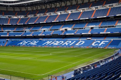 Fototapete Blick auf den Rasen