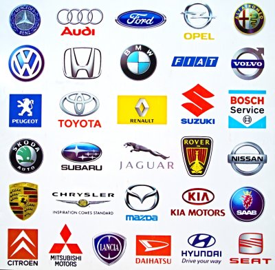 Fototapete Zusammenstellung von Logos der Autohersteller