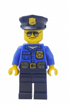 Sticker Adelaide, Australien - 9. Januar 2015: Ein Studio schoss von einem Polizist Lego City Minifigur aus der beliebten Lego Series. Lego ist sehr beliebt weltweit mit Kinder und Sammler.
