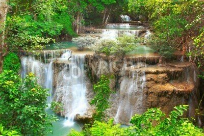 Fototapete Wasserkaskaden im Dschungel