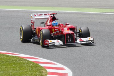 Fototapete Bolid Formel 1 auf der Rennstrecke