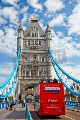 Poster Londoner roter Bus auf der Tower Bridge