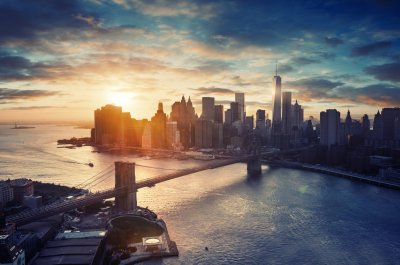 Fototapete Sonnenuntergang hinter Manhattan