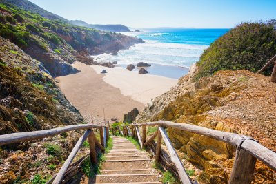 Fototapete Holzweg zu einem wunderschönen Strand